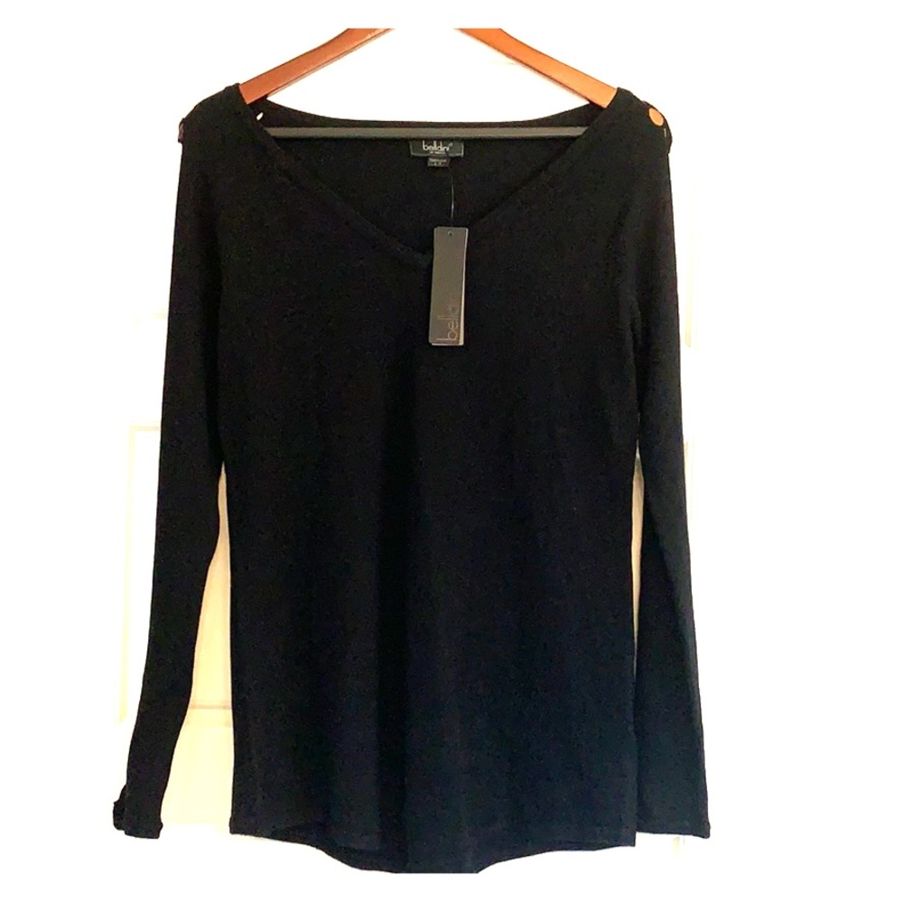 Belldini black pullover. Size small/petite.
